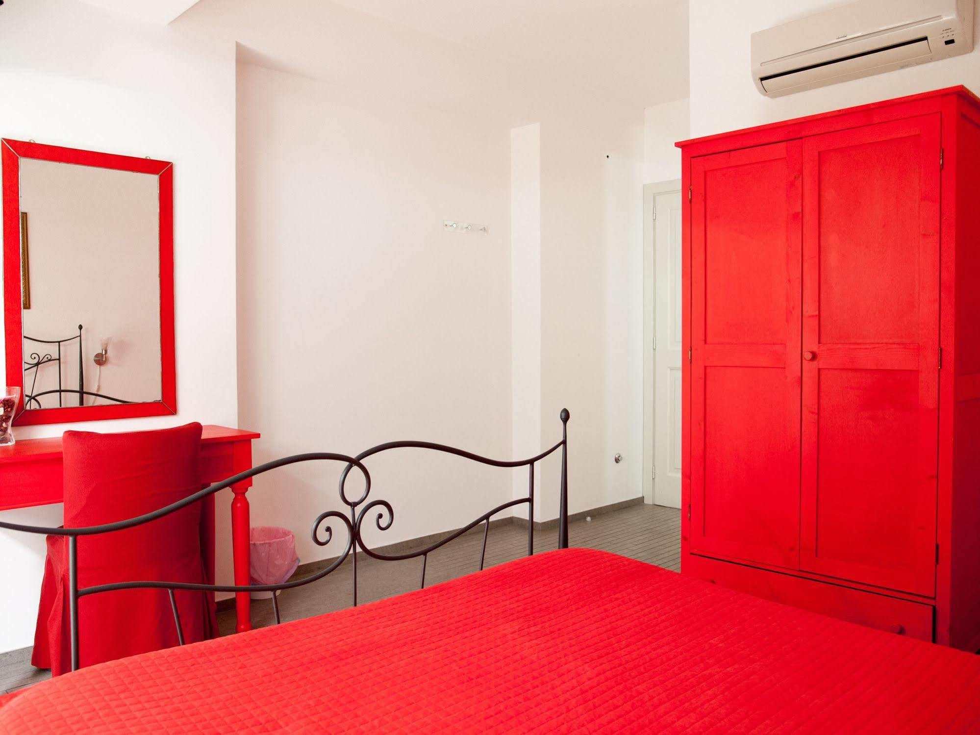 Casa Del Vento Bed and Breakfast Roccalumera Exterior foto